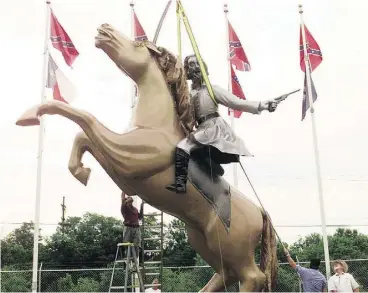  ?? MARK HUMPHREY, / THE ASSOCIATED PRESS ?? This statue of Confederat­e Gen. (and Ku Klux Klan member) Nathan Bedford Forrest stands along Interstate 65 in Nashville, not far from where P.K. Subban plays hockey.