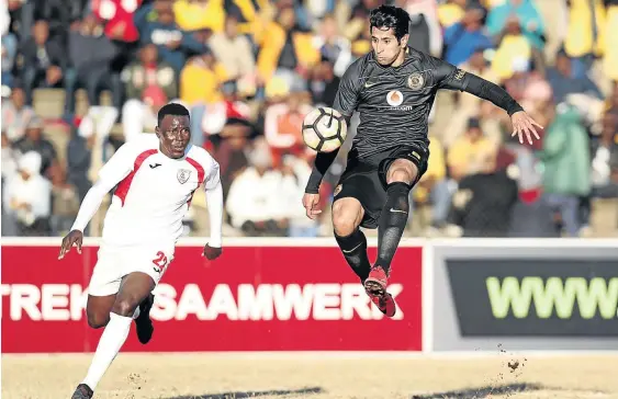  ?? /MUZI NTOMBELA/BACKPAGEPI­X ?? Chiefs striker Leonardo Castro is challenged by Free State Stars defender Bangaly Keita during the Maize Cup final at the James Motlatsi Stadium in Orkney last week. Castro will attempt to punish his former Sundowns teammates tomorrow.