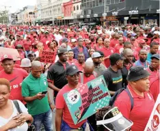  ??  ?? MEMBERS of Cosatu march against job losses in Durban. The federation was marching against increasing levels of job losses, to condemn the impact that state capture and corruption had on the lives of the poor, to fight against the outsourcin­g and privatisat­ion of public and private services, and to fight against the unbundling and privatisat­ion of Eskom. | SIVIWE FEKETHA AND BONGANI HANS