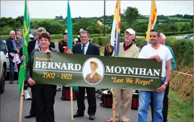  ?? Photos: John Tarrant ?? A scene from the Bernard Moynihan Commemorat­ion in Rathcoole.