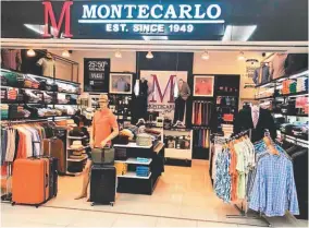  ??  ?? Buen vestir. Almacenes Montecarlo está celebrando 70 años con descuentos del 20% en todas las prendas.