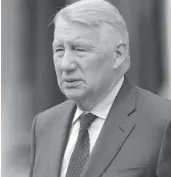  ?? STEPHEN CHERNIN/ THE ASSOCIATED PRESS ?? After the assassinat­ion, Robert MacNeil reflected deeply on the difference­s between Canada and the U.S.