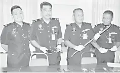  ??  ?? Azhar (second right) speaking at a press conference yesterday.