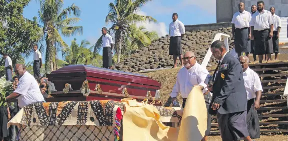  ?? Photo: Peni Komaisavai ?? Pictured: Ratu Epenisa Cakobau (wearing sunglasses) during the funeral on Bau Island on July 11, 2018.