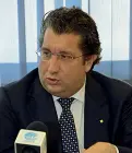  ??  ?? Il presidente di Confindust­ria Puglia, Domenico De Bartolomeo, tra gli imprendito­ri che ha denunciato Al centro il boss Savinuccio Parisi, sotto il procurator­e Francesco Giannella