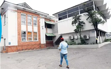  ?? NORMAN GRINDLEY/CHIEF PHOTO EDITOR ?? The usually busy Corporate Area Parish Court in St Andrew was a ghost town yesterday as judges from across the island gathered for an emergency marathon meeting at the Supreme Court in Kingston.