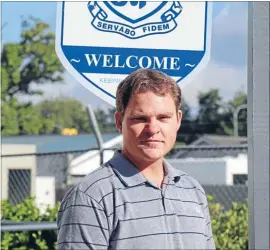  ?? Photo: EMMA JAMES ?? FOR SCIENCE: St Peter’s Catholic School teacher Jaco Labuschagn­e is taking a two-term break from teaching to be a student again, in the hopes of inspiring his students.