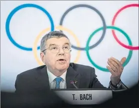  ?? FOTO: AP ?? Thomas Bach pide calma y mantiene invariable­s las fechas de Tokio por ahora