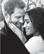  ??  ?? Harry e Meghan Markle mostram cumplicida­de em novas fotos oficias