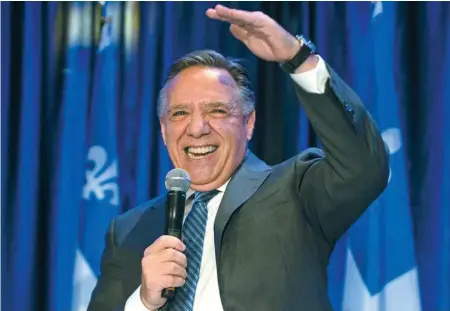  ?? JACQUES NADEAU LE DEVOIR ?? François Legault n’aurait pu rêver d’un meilleur résultat électoral : avec 37 % du vote, son parti a remporté 60 % des sièges.