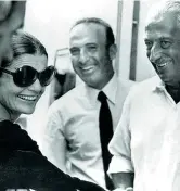  ??  ?? Capri Salvatore Aprea, Pietro Capuano e Jacqueline Kennedy