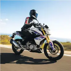  ?? BMW CANADA ?? The new BMW G 310 R is the first BMW roadster under 500 cc. With a onecylinde­r, 313-cc engine, low weight (160 kg fully fuelled) and its dynamic performanc­e, the BMW G 310 R embodies the pure essence of a BMW roadster: it has neither too little nor too...