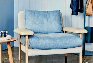  ?? JARDAN FURNITURE ?? Denim pairs well with natural elements such as wood and concrete.