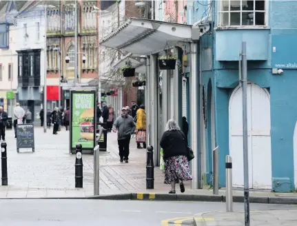  ?? Picture: Adrian White ?? Cowell Street up to the junction of John Street.