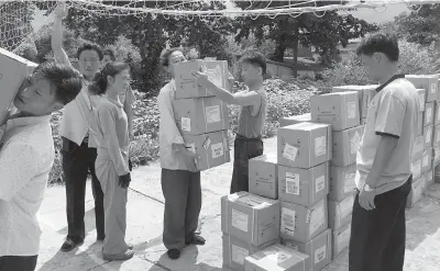  ?? Christian Friends of Korea via AP ?? ■
This image provided by Christian Friends of Korea shows hepatitis B medicine, provided by the U.S.-based aid group Christian Friends of Korea, being delivered to a health care center in the North Korean capital Pyongyang in August 2017. Sanctions...