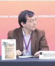  ??  ?? Tomás Granados, director de la editorial Grano de Sal.
