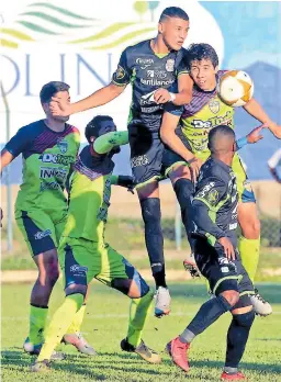  ??  ?? APERTURA. Los equipos buscan iniciar los trabajos de pretempora­da.