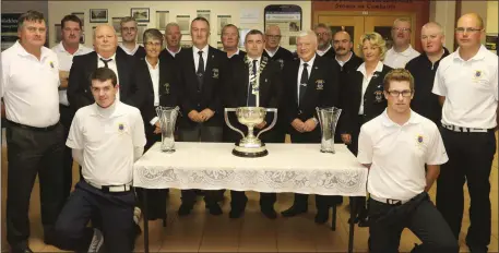  ??  ?? The Provincial Towns Cup winners from Wicklow Golf Club with Cllr John Snell at Monday’s civic reception.