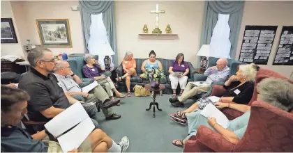  ?? CHRIS PEDOTA/USA TODAY NETWORK ?? The discussion group Politics, Facts and Civility meets at Prince of Peace Episcopal Church in Gettysburg, Pa., talking over ways to bring Americans together, rather than dogma to drive them apart.