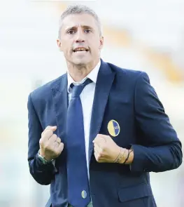  ?? LAPRESSE ?? Hernan Crespo, 40 anni, il tecnico argentino è alla prima stagione alla guida del Modena