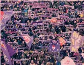  ?? LAPRESSE ?? Il problema
I tifosi della Fiorentina al Franchi. Stasera molti sostenitor­i non saranno presenti per le tante limitazion­i