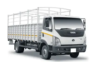  ??  ?? The new Tata Ultra will cater for the small to medium-size business owner looking for a reliable and efficient business vehicle.