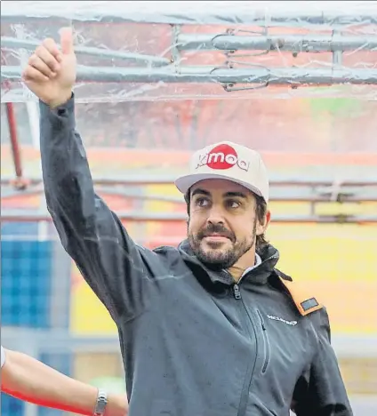  ?? FOTO: EFE ?? Fernando Alonso estará muy pendiente del cielo este fin de semana, con la esperanza que la carrera sea en mojado el domingo