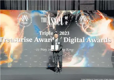  ?? ?? In Photo: James Mak, Vice-President of BDO Unibank Hong Kong branch, accepts BDO Unibank’s award as Philippine­s’ Best Service Provider in Cash Management at The Asset Triple A Treasurise and Digital Awards 2023 in Hong Kong. BDO Unibank’s Trust and Investment­s Group also won Digital Fund Manager of the Year.