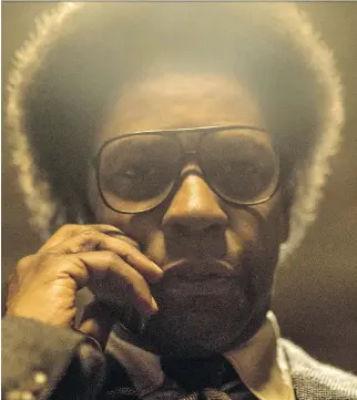 ?? SONY PICTURES ?? Denzel Washington, who stars in Roman J. Israel, Esq., tries to stretch himself with new roles.