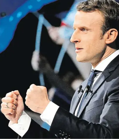  ?? „Zažíváme krizi Západu.“FOTO REUTERS ?? Emmanuel Macron: