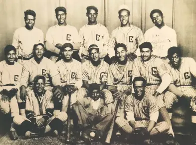  ?? CHATHAM-KENT BLACK HISTORICAL SOCIETY ?? An all-Black baseball team from Chatham overcame blatant discrimina­tion to win the provincial title.