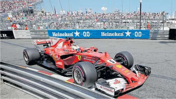  ?? REUTERS ?? Sebastian cortó la racha. La escudería italiana no triunfaba en las calles del Principado desde 2001, con Michael Schumacher.