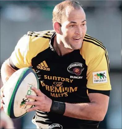  ??  ?? FOREIGN LEGION: Fourie du Preez, playing for his Japanese club side Suntory. There’s a current belief among many that the Bok scrumhalf – not always available for the national side – is picking and choosing when to represent South Africa, and where.