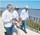  ??  ?? Char y Verano guiaron el recorrido del presidente Duque por el Gran Malecón.