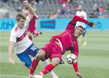  ?? ASHLEY FRASER ?? Ottawa Fury FC’s Steevan Dos Santos is on a hot streak with four goals in the USL side’s last four games.