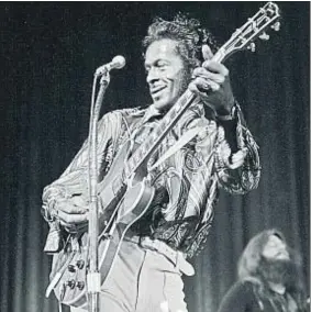  ?? GARY ANGEL / LAS VEGAS NEWS BUREAU / EFE ?? Chuck Berry, durante un concierto en 1981