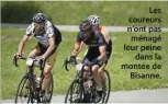  ??  ?? Les coureurs n’ont pas ménagé leur peine dans la montée de Bisanne.