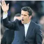  ??  ?? No.1 TARGET Silva is the first choice at Goodison