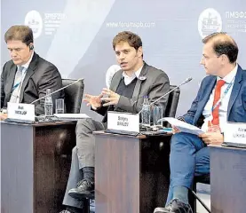  ??  ?? Charla. Kicillof participó de un foro internacio­nal organizado por Putin.