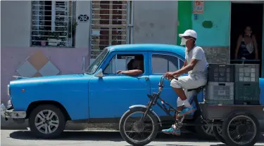  ?? (Sipa) ?? Ante las trabas, los cubanos se las ingenian.