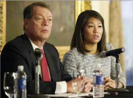  ?? THE ASSOCIATED PRESS ?? Crystal Pepper, daughter of Dr. David Dao, accompanie­d by attorney Stephen Golan, speaks at a news conference April 13 in Chicago. United Airlines reached a settlement Thursday with Dao, the passenger who was dragged off a United Express flight on...