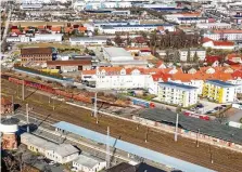  ?? SEBASTIAN KÖHLER ?? Arnstadts maroder Güterbahnh­of sollte zum modernsten Gütertermi­nal Deutschlan­ds ausgebaut werden.