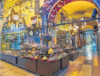  ?? Picture: 123rf.com/ewastudio ?? LABYRINTH The Grand Bazaar boasts about 4,000 shops sprawled across 16 humming streets.