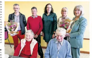  ?? ?? Doyens de l’assemblée, Jeannine Lemarre, 89 ans, et René Breux, 91 ans, ont été honorés.