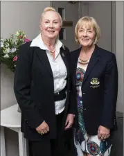  ??  ?? Deirdre Curley, third place winner in the Lady President’s Prize competitio­n at Blainroe Golf Club, receives her prize from Lady President Bernie Nelson.