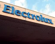  ??  ?? Colosso Electrolux ha in corso con il ministero un accordo che prevede incentivi all’esodo fino al 31 marzo 2017