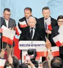  ?? [Reuters] ?? Opposition­schef Jaroslaw Kaczyński ließ sich feiern.
