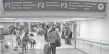  ?? ARCHIVO ROBERTO HERNÁNDEZ ?? El Aeropuerto Internacio­nal de la Ciudad de México (AICM)