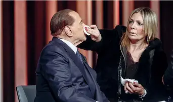  ?? (Ansa) ?? In tv Il leader di Forza Italia Silvio Berlusconi, 81 anni, ieri ospite a In mezz’ora in più sulla Rai