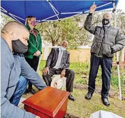  ?? | JACO MARAIS ?? THE remains of Michael Balie, one of the first formally trained South African teachers at the Genadendal Training College, are given a dignified and respectful burial.